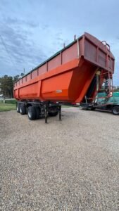 Batea Helvética 2+1 – 42m³, Con Alargues y Destape Rápido, Excelente Estado