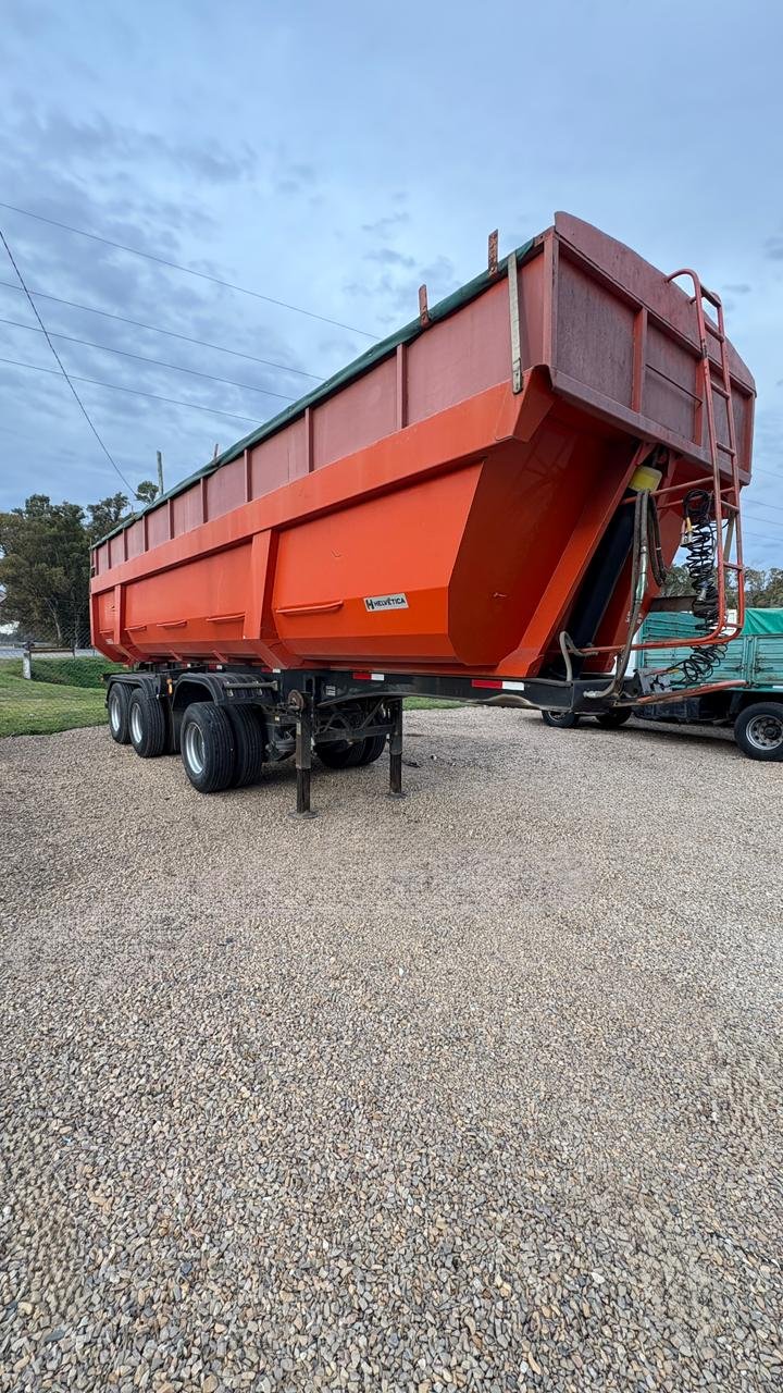 Batea Helvética 2+1 – 42m³, Con Alargues y Destape Rápido, Excelente Estado