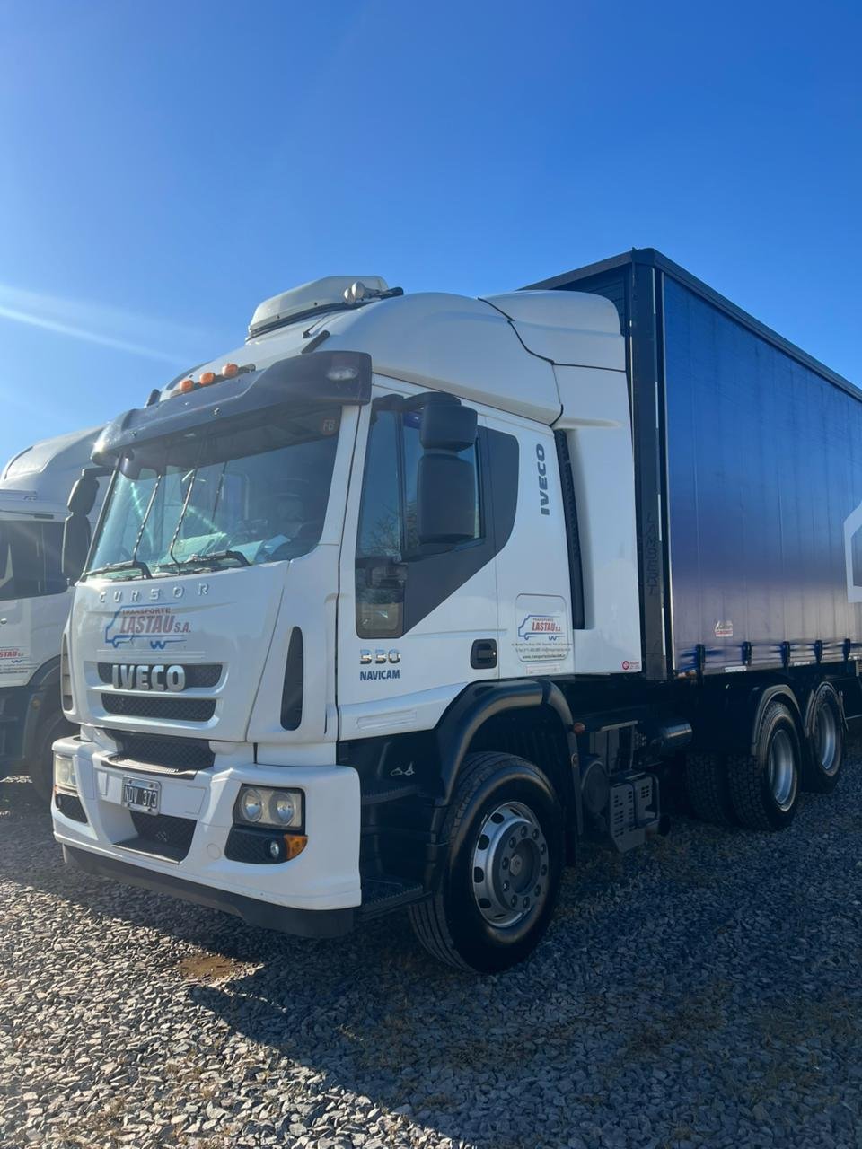 
								Iveco Cursor 2013 – 330 CV, Gasolero, Transmisión Manual full									